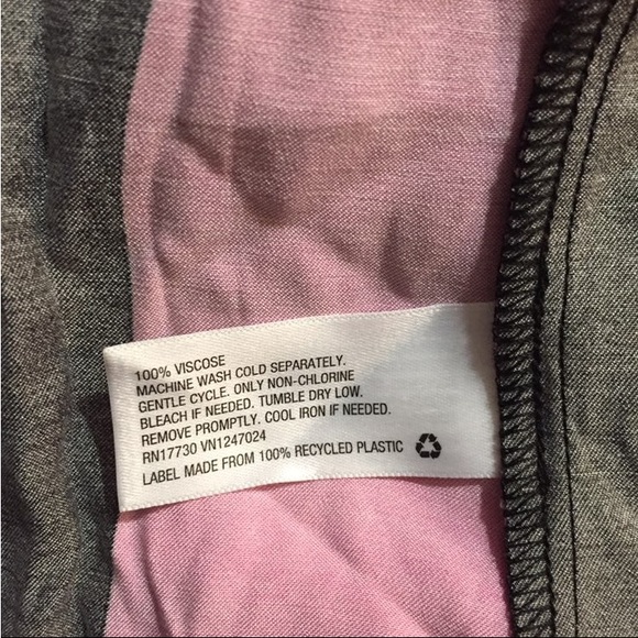 Dress - Picture 6 of 6